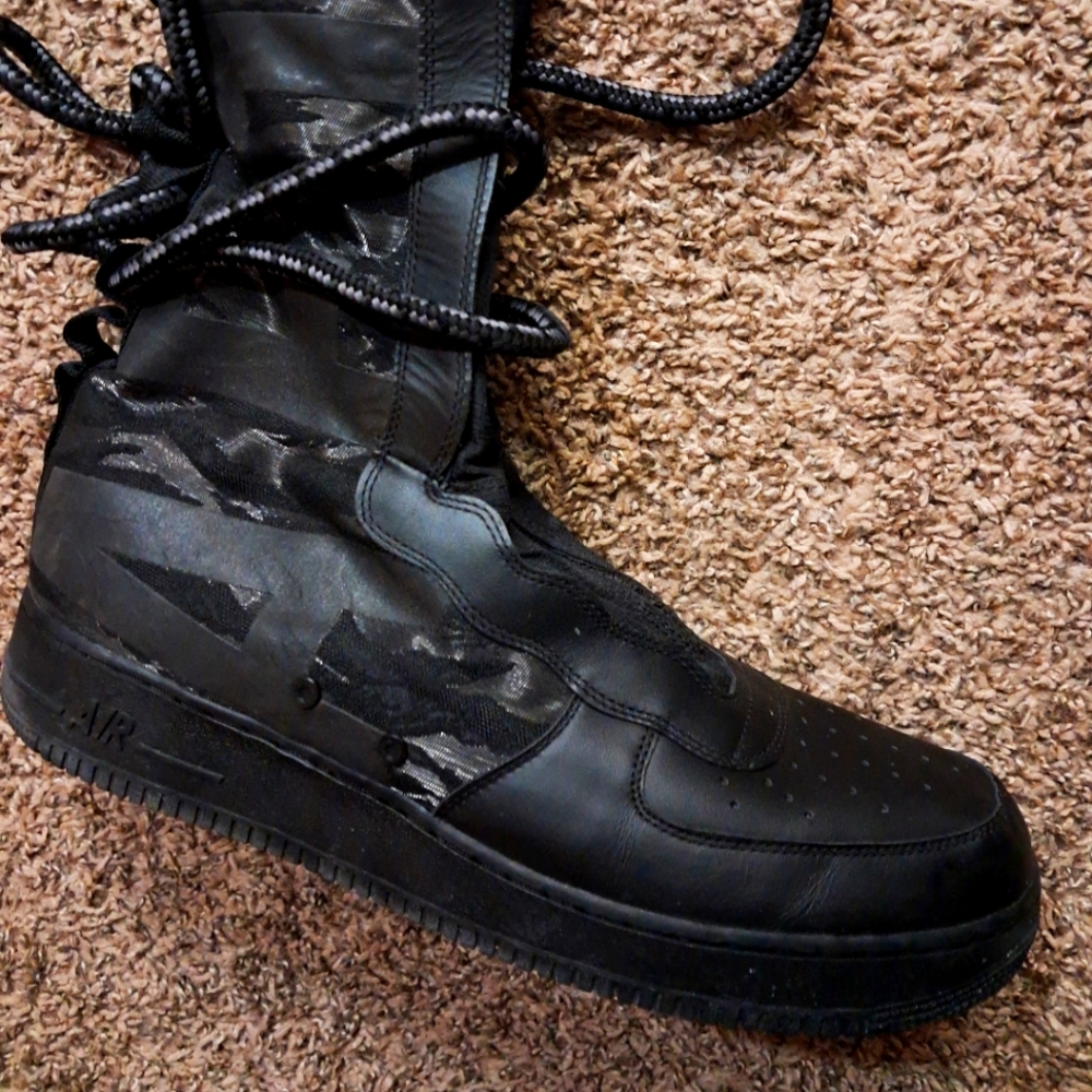 Nike Tactical Boots Mens Size 15